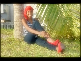 woedina's profile picture. clothe and swim suite moddle