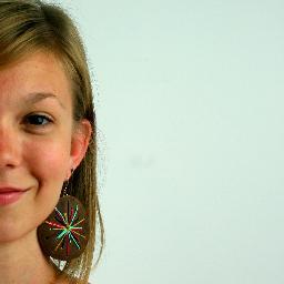 atomsi's profile picture. loves a good giggle