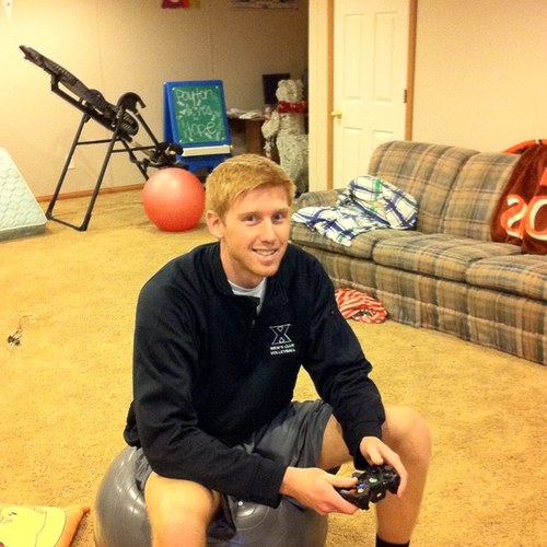 cbruce19's profile picture. 