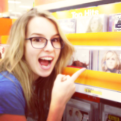 eu te amo my life @bridgitmendler  
Since: 8/12/12