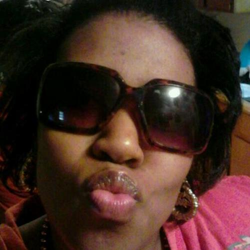 gucci_pinkk's profile picture. Im a mother first & gf second.