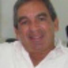 Ingeniero Civil y Licenciado en Derecho