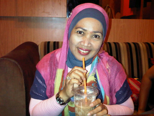 NurmiAmel's profile picture. Melatih diri Dªlãm kesabaran