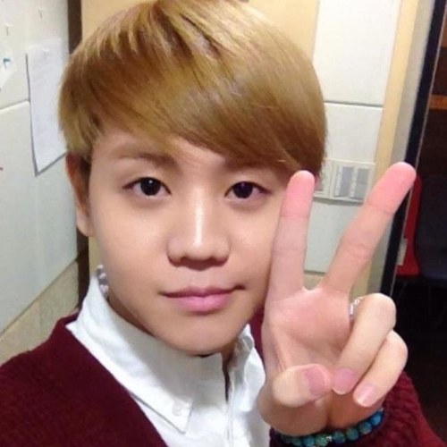 B2UTIES, Follow me. I follow you back. #TeamB2UTYCun