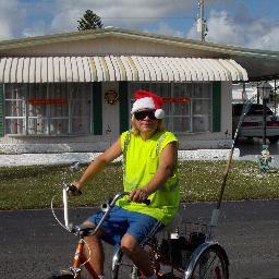 CatfishEvryBody's profile picture. Evrybody! Radio DJ, Producer and everything in between. Fishin for a gig while pullin' weeds in SW Poorida....Get Awn IT!