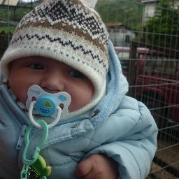 Hola, me llamo Barbara PERO me dicen chubi, estoy pololeando, voy a ser mamá muy pronto y siento que soy la mujer más feliz del mundo eso:) y sigueme..
