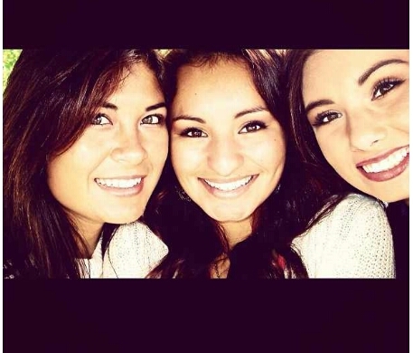 we are What You Know. just a couple of teenage girls. follow us(: and ask!! please watch our videos and subcribe!!(: http://t.co/tasTN5dA