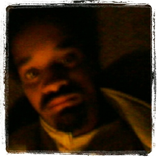 follow me @fk_yo_tweetz if youu wanna see some randoom shit on twitaa.