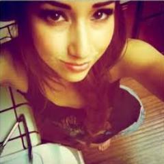 BAMFWimp_RP's profile picture. My life's kinda hard. . .I'ma vampire with no where to go. My name Fiona, and this is my story. / 18+ / Vampier / Mutlie. /