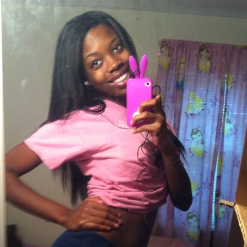 PrettyMom_Ashh's profile picture. B.Bizzles FineAssMom , itsBARBIEbitch BOOBS -Bisexual- / yummm &ohyeah. FuckYOU ❌