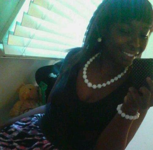 #teamaries
#teambrainsandbeauty
MONEY IS THE MOTIVE
follow my R.o.D. the lil sis @CEMB_7711