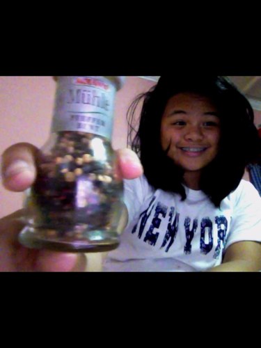 Pepper_Piperine's profile picture. Hi, I'm Pepper a.k.a. C17H19NO3. I'm used as a spice in food. Watch MasterChef. Follow