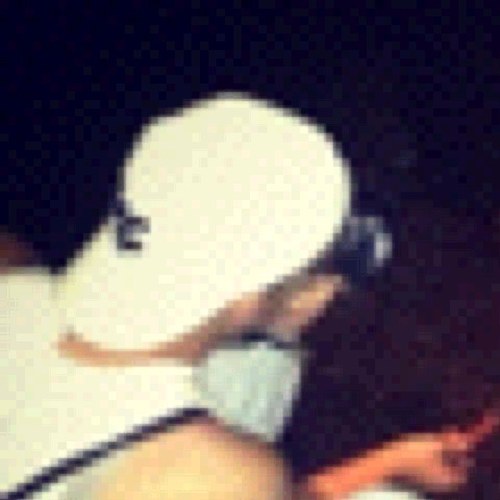 JustinHolley21's profile picture. 