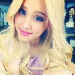 Posting Daily Ariana Pictures !❤ кєєρ ¢αℓм αη∂ ℓσνє αяιαηα' ♪ @arianacupcake9 is my angel♥
