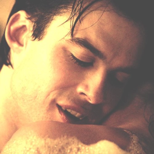 hi im damon over 160 years old. Single.  cant describe myself in 160 characters sorry.;) {RP}