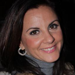 Periodista d’À Punt mèdia. Dinámica, positiva y optimista.