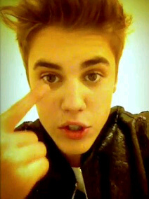 I'm so glad that I'm a Belieber. I've had my laughs, my cries, my fangirl moments. This family is amazing & I wouldn't wanna be anywhere else. ♥