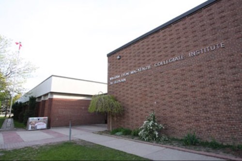 MackenzieCompli's profile picture. Gonna try to compliment every person who goes to Mac (: