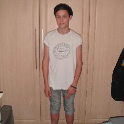 harry hunter, 15, follow back?