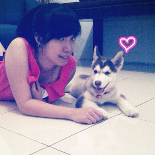 Tiny gurl ...