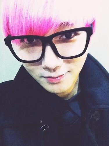 {VRP} @KpopEnt ☞ single ☞ SJ Main Vocal ☞ 84 Lines ☞ Simple, ga suka basa-basi ☞ abang gw @SC_NUESTRen