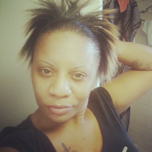 born and raise in brooklyn ny a mother of 3 beautiful kids who mean the world to me. they come first always I dont put no man before my kids.#fam first