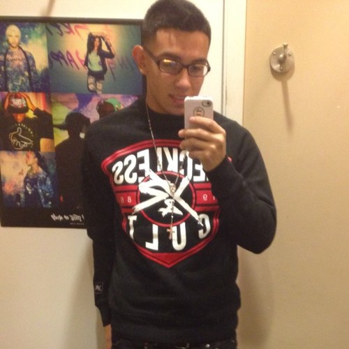 Die Hard Bulls Fan!! DRose MVP!
Instagram: brownboyy_24