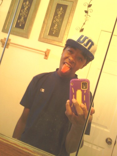 youngkillercam's profile picture. just hit the blue thing in see.....