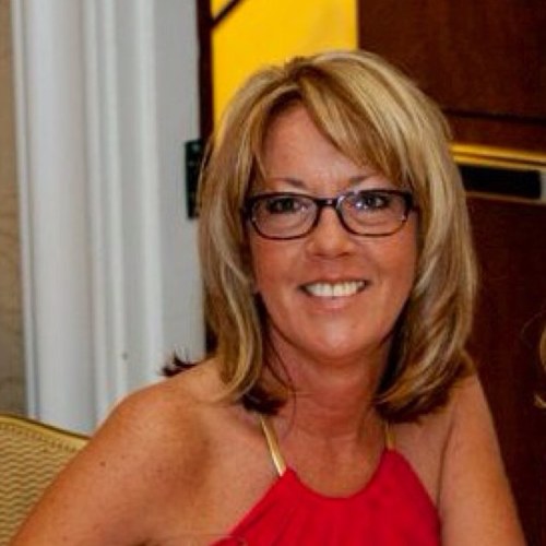 myrealtordeb's profile picture. 