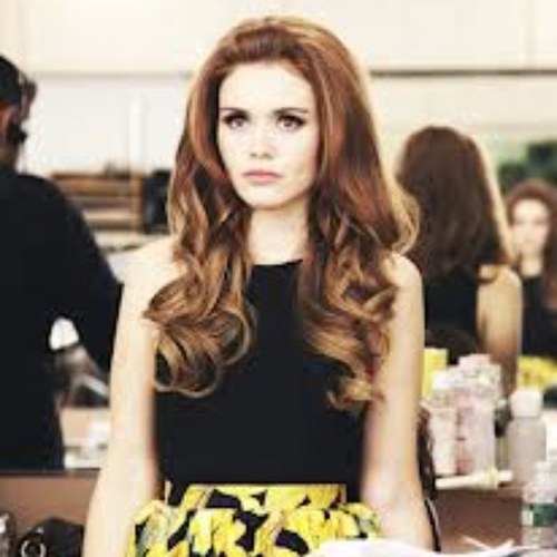 //RP teen wolf // @AllisonArgent14 is my best friend!  :) xx . I'm Single and looking ;).
Beacon Hills