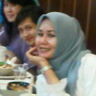 nawangwidowati's profile picture. founder ranna chlothing..