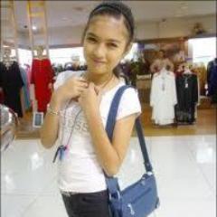 aqilah | 18 y/o .
and add my faceb00k http://t.co/m0vRZkeHXf