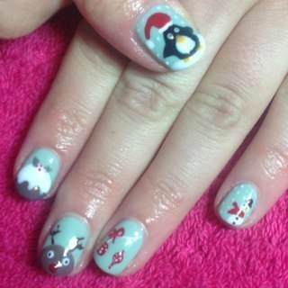 mobile nail tech based in Whitstable, Kent, using Bio Sculpture Gel. Nail art and Swavorski crystal pedicures also available