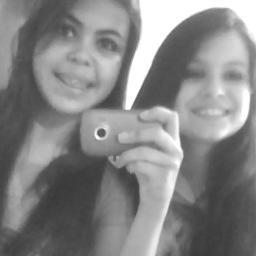 Twitter feito por : @_pqpciumes @dani_dcostaa  ..