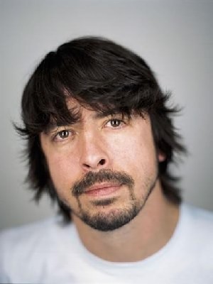 dave_grohl_official_headshot_july07_300x400.jpg