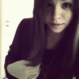 Just another girl. Ask for a follow back ♥ // Instagram: ahwuah