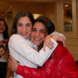 16/07/12-Día inolvidable! @magdalenabravi Soy muy defensora de la gente q quiero... Los saco a Capelinazos - Avisame si sos Bravista te sigo