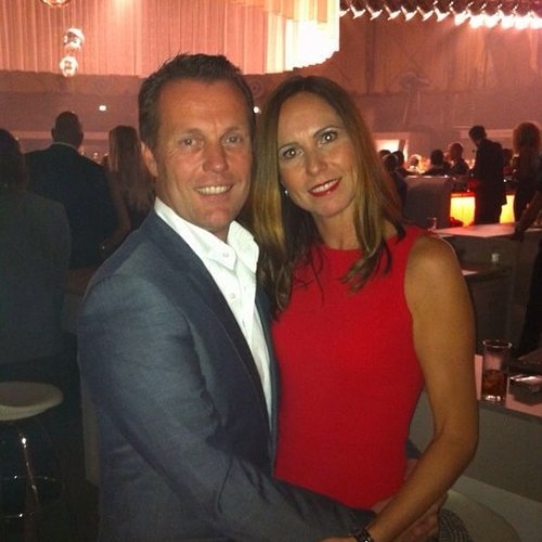 Directeur van Care Cosmetics en oprichter van Care For Life.
