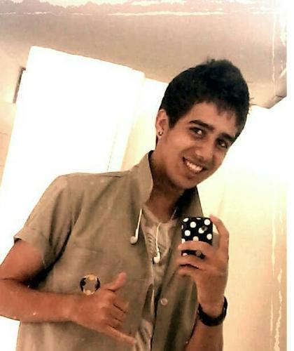 Solteiroo , extrovertido , gente boa , amiigo , dáa uns rolê cum a galeraa , mee divertir , baagunçar , - αquele que te fααz tão beem!!!,E é um #gatoo