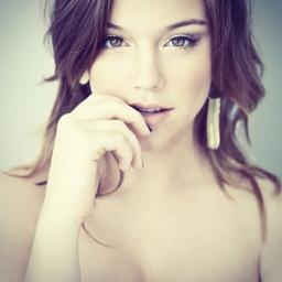 Sr. Wegmann kk' ops!! :p Alice Wegmann... é vc que me faz sorrir.