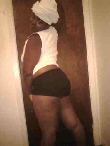 you thee realest bitches breathinq if i hold my breathh #follow me i follow back