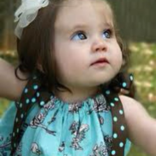 My name is Leila Mellark im 2 A katniss is my mother a peeta is my father mLove everyone. :);) @alanaskymellark is mysister