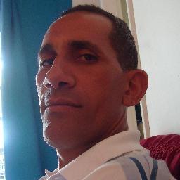 Técnico de eletrônica, e Técnico de construção de casas e edifícios!!      Goiano de coração, Aparecidense por vocação ...