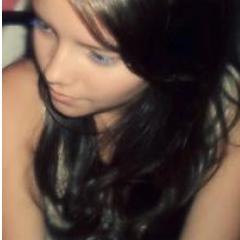 Ciumenta, insuportável, linda sqn, pequena .. Amigos, NAMORADO Sz', Deus, Familia, One Direction, cinema, música, Rosa *---*