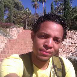 I am just another Dutch Boy on YouTube who is vlogging about the dailey things! check me out and don't forget to subscribe
