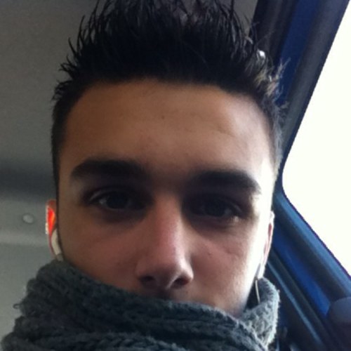 simonfollin's profile picture. 