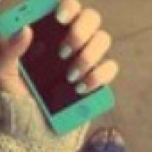 HesSupperHot's profile picture. -/