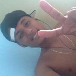 Enjoado, vaidoso, INVEJADO, ousado, Alegre, MARRENTO&MIMADO  ;)    ACIMA DE TUDO Filho de Deus !