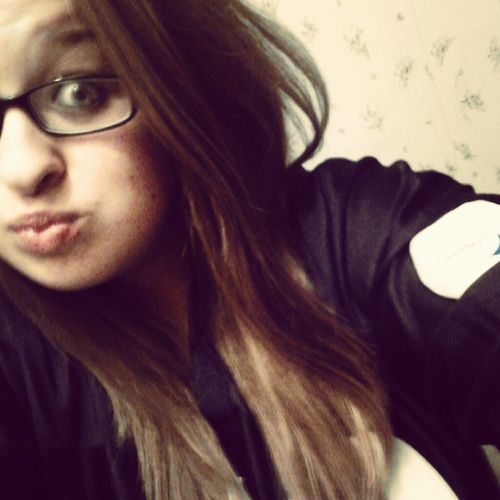 brittnaysaid03's profile picture. - 'You dontt know how strong you really are until being strong is the only choice you have left..'