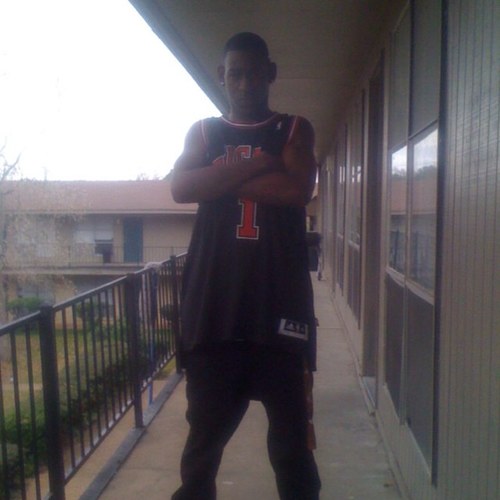 2 Deep In Dat Regal Red Beem On Dat Eagle You Can Die Bout It Bust Ya Fire Bout It Nigga You Aint Goin Me Neither ! #Yungin